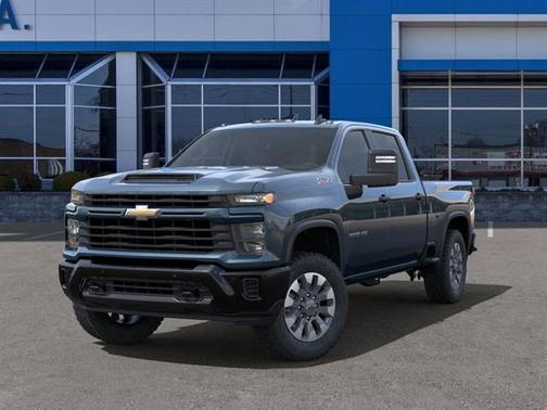 2025 Chevrolet Silverado 2500 Custom