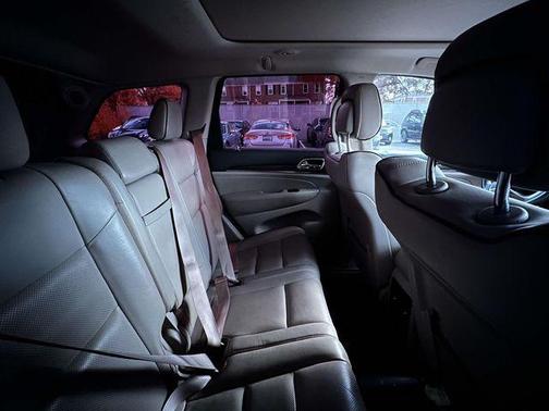 2017 Jeep Grand Cherokee Overland