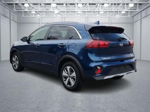 2021 Kia Niro LX