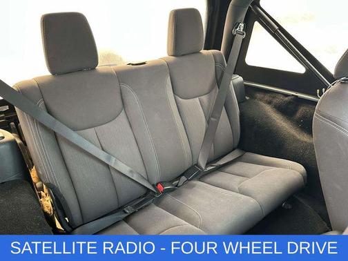 Billet Silver Metallic Clearcoat 2017 Jeep Wrangler Sahara