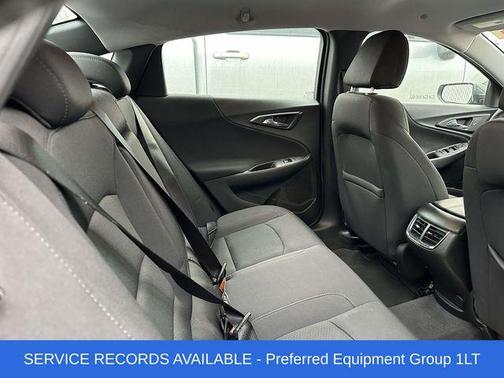 2017 Chevrolet Malibu 1LT