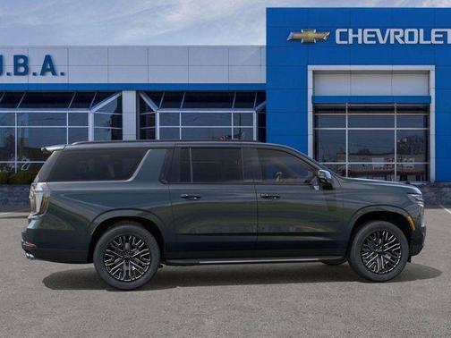 2026 Chevrolet Suburban RST