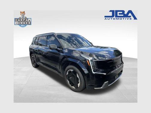 Aurora Black Pearl 2024 Kia EV9 Land