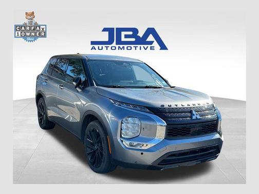 2023 Mitsubishi Outlander SE Black Edition 2WD