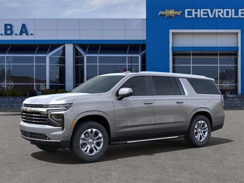 2025 Chevrolet Suburban LT