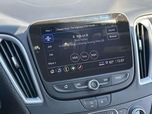 2022 Chevrolet Malibu FWD LT