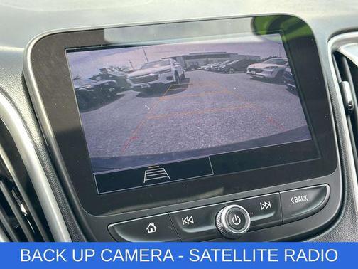 Mosaic Black Metallic 2022 Chevrolet Malibu FWD LT