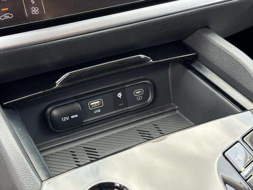 2025 Kia Sportage Hybrid EX