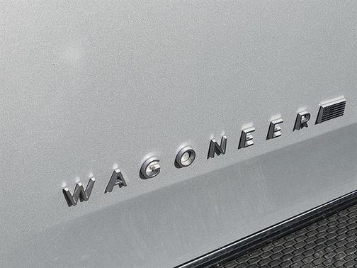 2023 Jeep Wagoneer L Series III 4x4