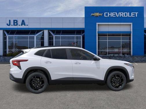 Summit White 2026 Chevrolet Trax LT