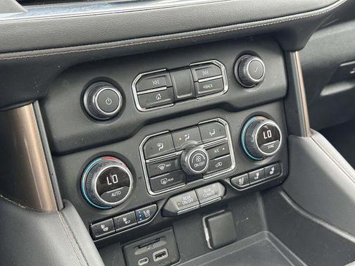 2021 Chevrolet Tahoe 4WD High Country