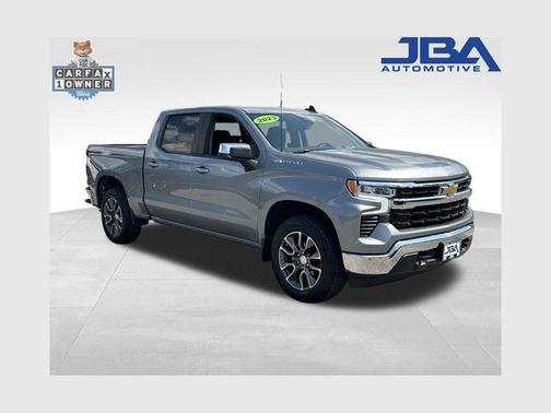 Sterling Gray Metallic 2023 Chevrolet Silverado 1500 LT