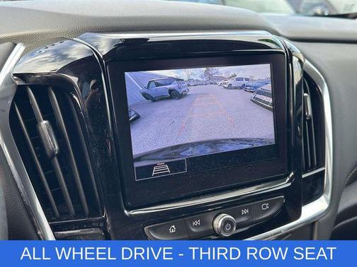 2021 Chevrolet Traverse LT Cloth