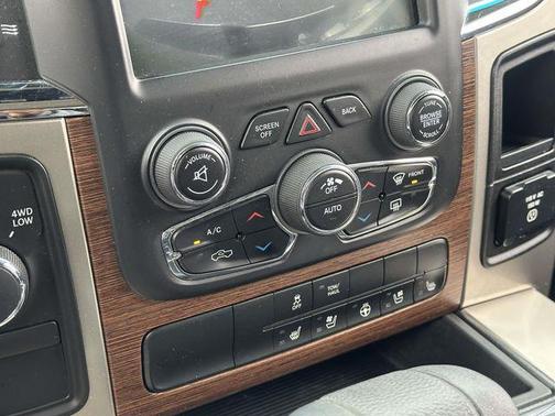 2013 RAM 1500 Laramie