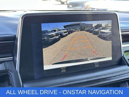 Summit White 2024 Chevrolet Suburban LT