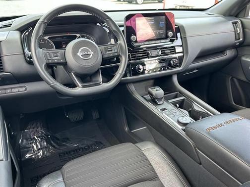 2023 Nissan Pathfinder Rock Creek 4WD