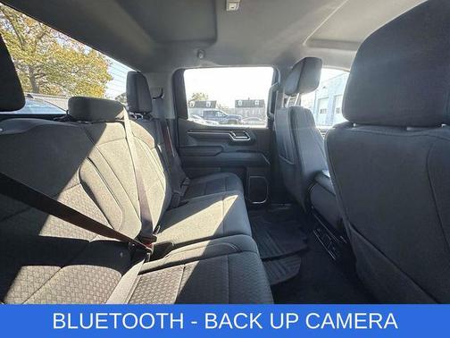 2023 GMC Sierra 1500 SLE