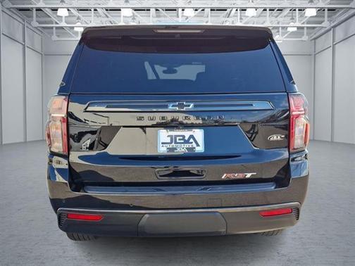 2021 Chevrolet Suburban RST