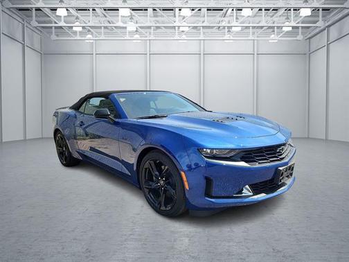 2024 Chevrolet Camaro RWD Convertible LT1