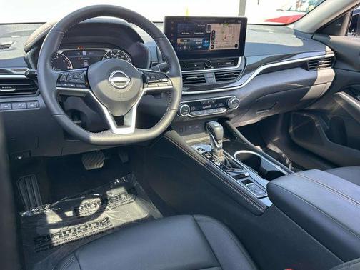2024 Nissan Altima SR VC-Turbo FWD