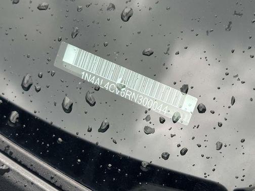 2024 Nissan Altima SR VC-Turbo FWD