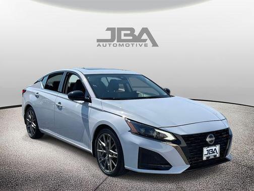 2024 Nissan Altima SR VC-Turbo FWD