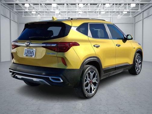 Starbright Yellow 2021 Kia Seltos SX Turbo