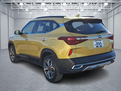 Starbright Yellow 2021 Kia Seltos SX Turbo