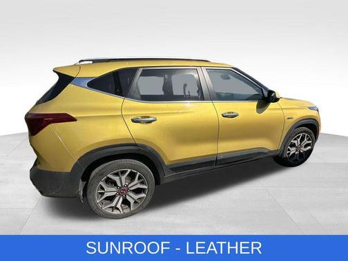 Starbright Yellow 2021 Kia Seltos SX Turbo