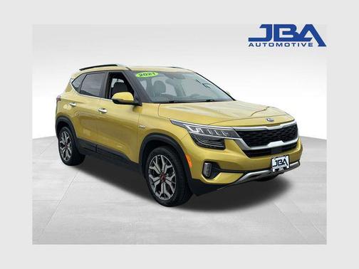 Starbright Yellow 2021 Kia Seltos SX Turbo