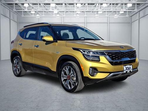 Starbright Yellow 2021 Kia Seltos SX Turbo