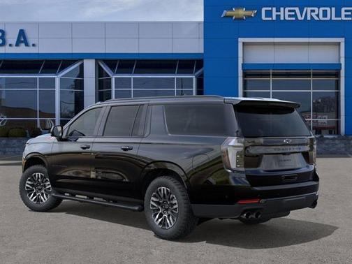 2025 Chevrolet Suburban 4WD Z71