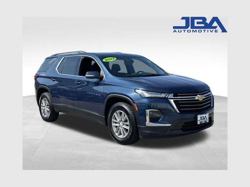 Northsky Blue Metallic 2022 Chevrolet Traverse LT Cloth