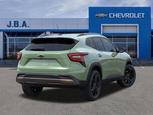 Cacti Green 2026 Chevrolet Trax FWD ACTIV