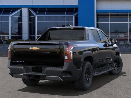 2025 Chevrolet Silverado EV LT