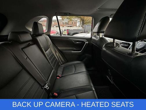 2019 Toyota RAV4 XLE Premium