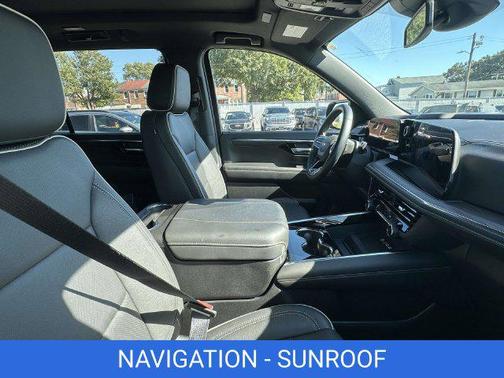 Black 2025 Chevrolet Suburban Premier
