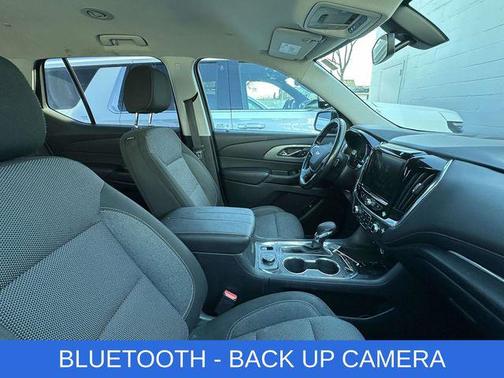 2018 Chevrolet Traverse LT Cloth