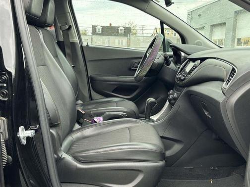 2021 Chevrolet Trax LT
