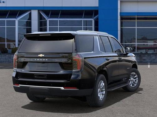 2025 Chevrolet Tahoe LS