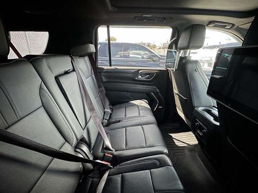 2021 Chevrolet Suburban RST