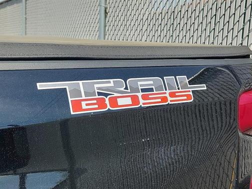 2019 Chevrolet Silverado 1500 Custom Trail Boss