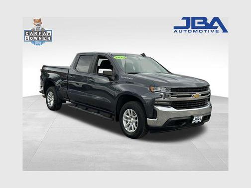 Shadow Gray Metallic 2021 Chevrolet Silverado 1500 LT