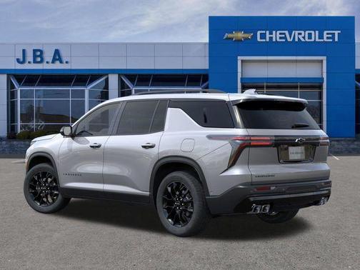 Sterling Gray Metallic 2026 Chevrolet Traverse LT