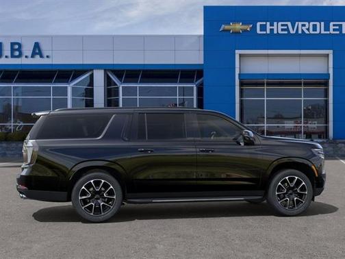 2025 Chevrolet Suburban RST
