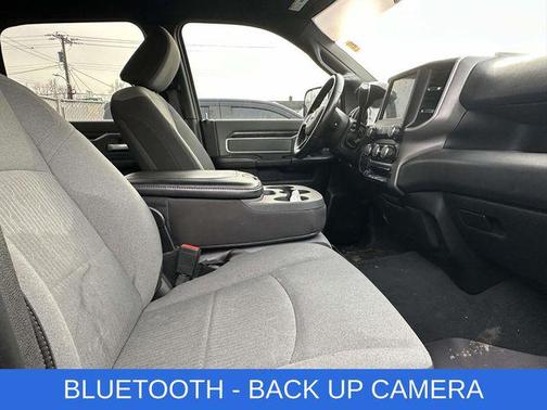 2022 RAM 2500 Big Horn Crew Cab 4x4 6'4' Box