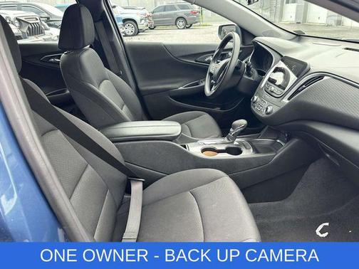 Lakeshore Blue Metallic 2024 Chevrolet Malibu FWD 1LT