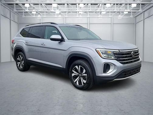 2024 Volkswagen Atlas 2.0T SE
