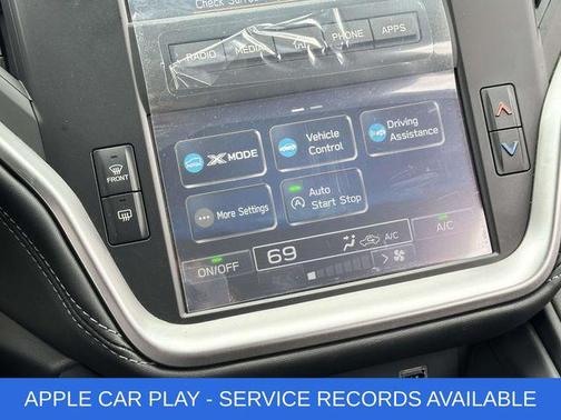 Ice Silver Metallic 2025 Subaru Outback Base