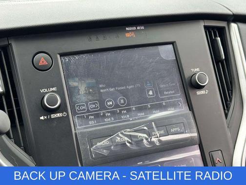 Ice Silver Metallic 2025 Subaru Outback Base
